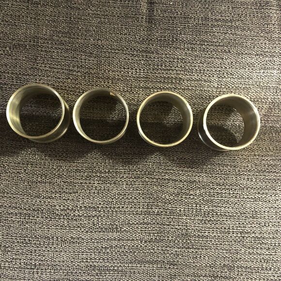 Set Of Four 4 Mid Century Modern Brass Napkin Rings Minimalist RINGS ONLY - Picture 3 of 4